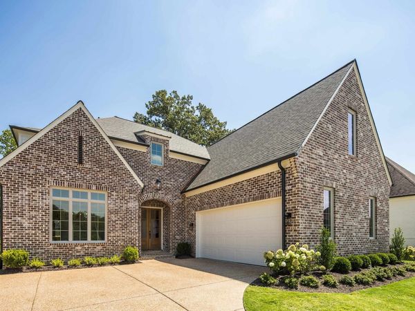 3406 VILLAGE CROSS LOOP, Collierville, TN 38017