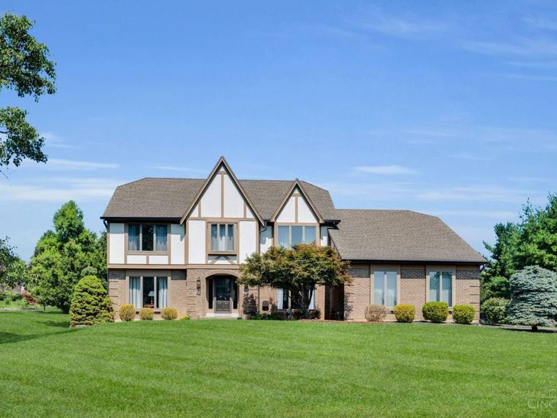 7992 Jasmine Trail, West Chester, OH 45241 Photo 1