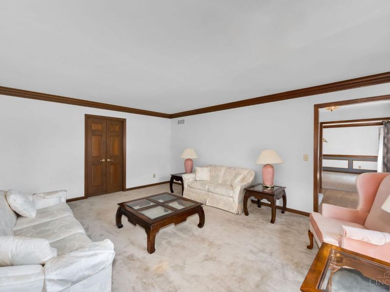 7992 Jasmine Trail, West Chester, OH 45241 Photo 12