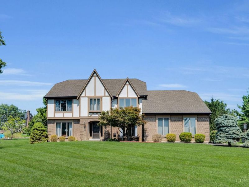 7992 Jasmine Trail, West Chester, OH 45241 Photo 2