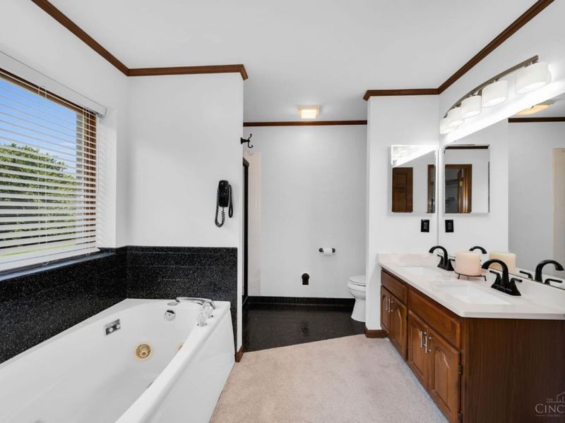 7992 Jasmine Trail, West Chester, OH 45241 Photo 40
