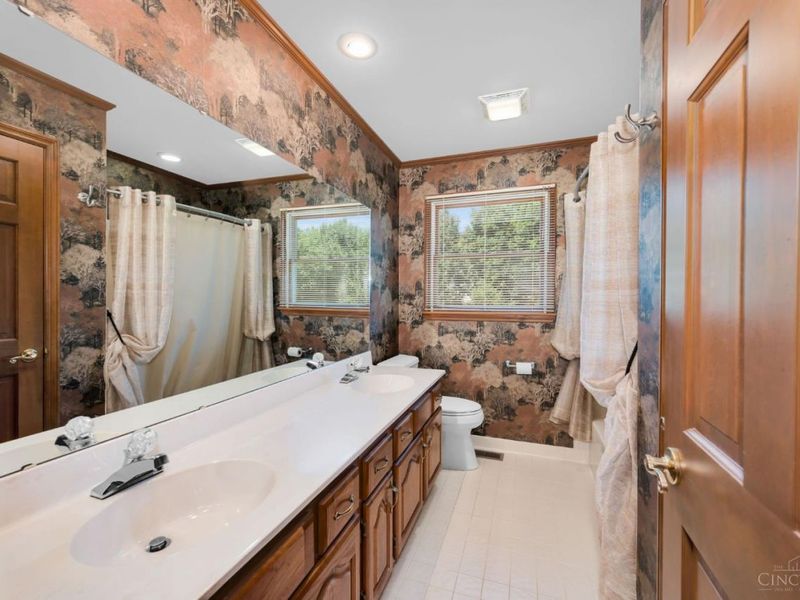 7992 Jasmine Trail, West Chester, OH 45241 Photo 43