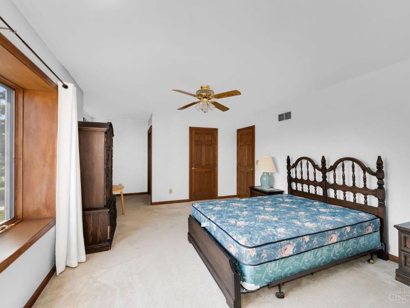 7992 Jasmine Trail, West Chester, OH 45241 Photo 46