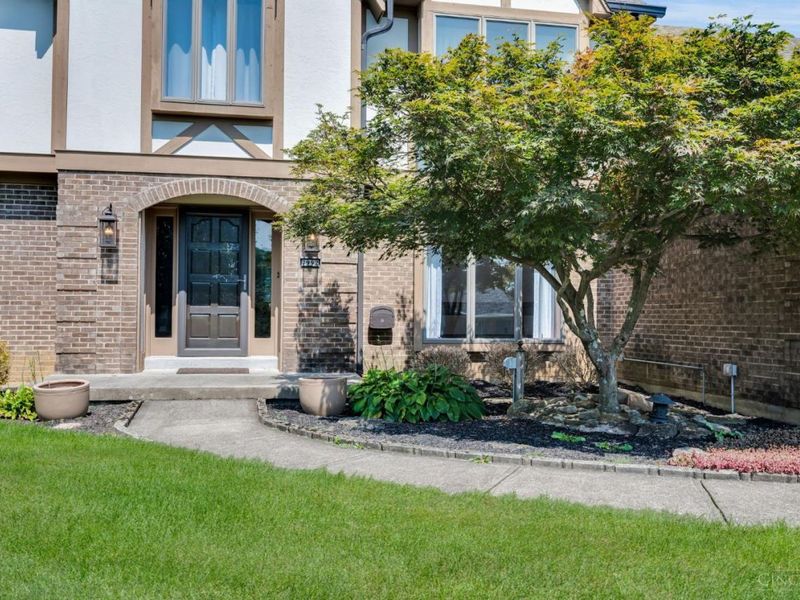 7992 Jasmine Trail, West Chester, OH 45241 Photo 6