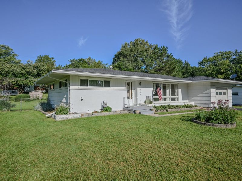 2009 E Mile Road, Springfield, OH 45503 Photo 2