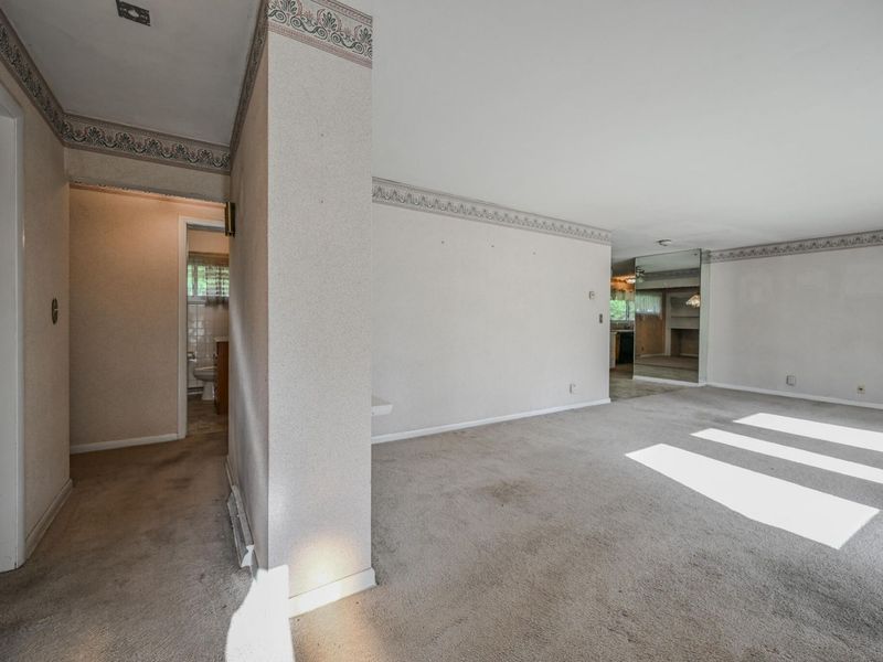 2009 E Mile Road, Springfield, OH 45503 Photo 4