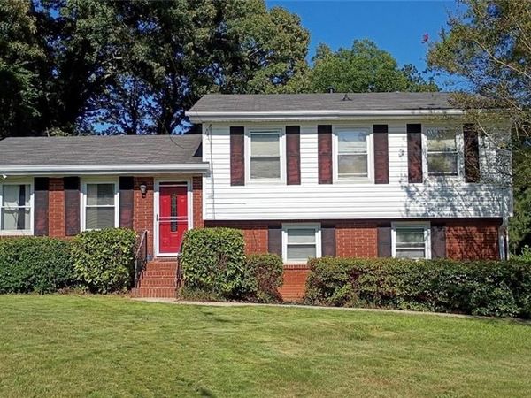 6556 Wendell Circle, Morrow, GA 30281