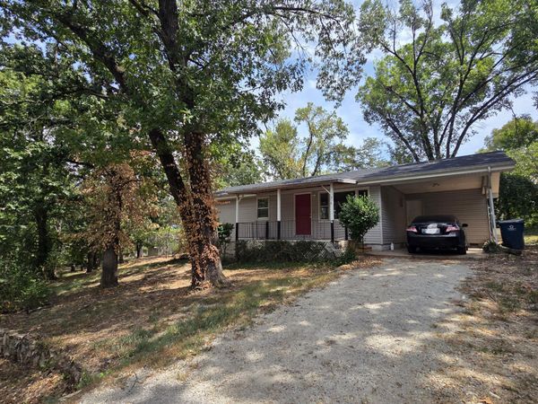 316 Morningside Lane , Hollister, MO 65672