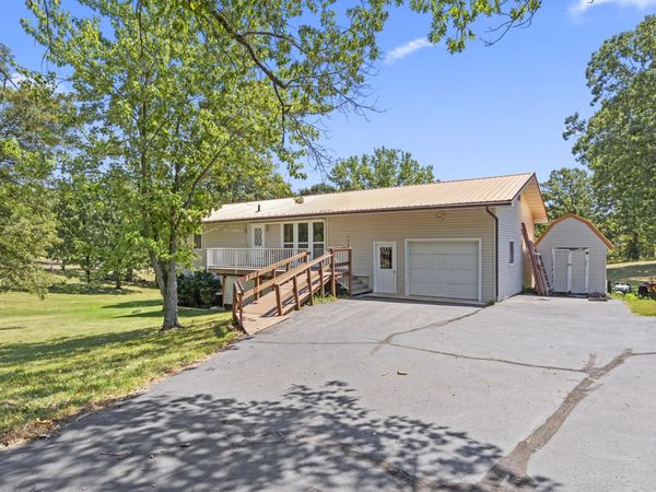 2893 State Hwy V , Linn Creek, MO 65052