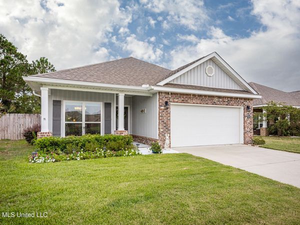 7273 Barley Drive, Ocean Springs, MS 39564