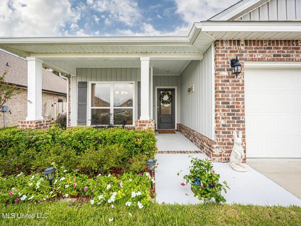 7273 Barley Drive, Ocean Springs, MS 39564
