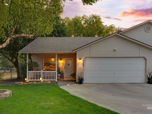 9985 W Mesquite Ct, Boise, ID 83704