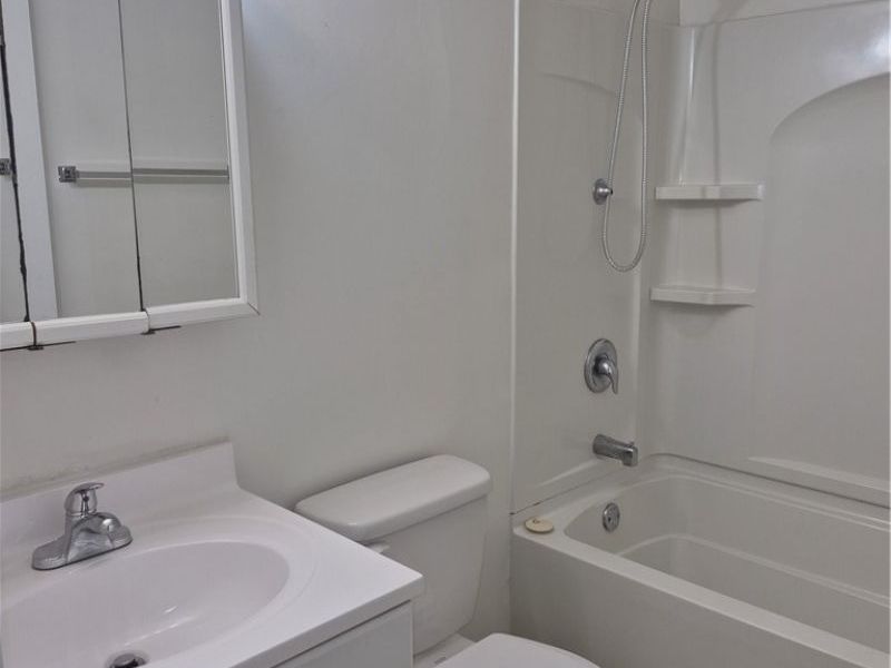 38465 North Lane, Unit A103, Willoughby, OH 44094 Photo 8