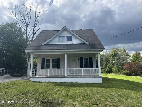 110 Park Boulevard , Clarks Summit, PA 18411