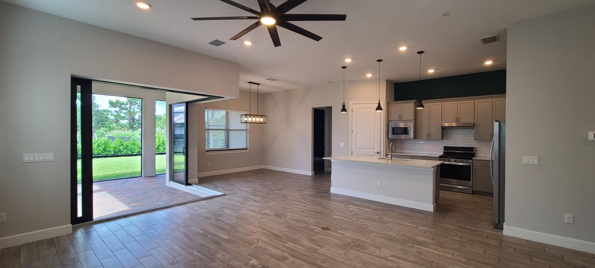 537 SE Crathes Street, Port Saint Lucie, FL 34984 Photo