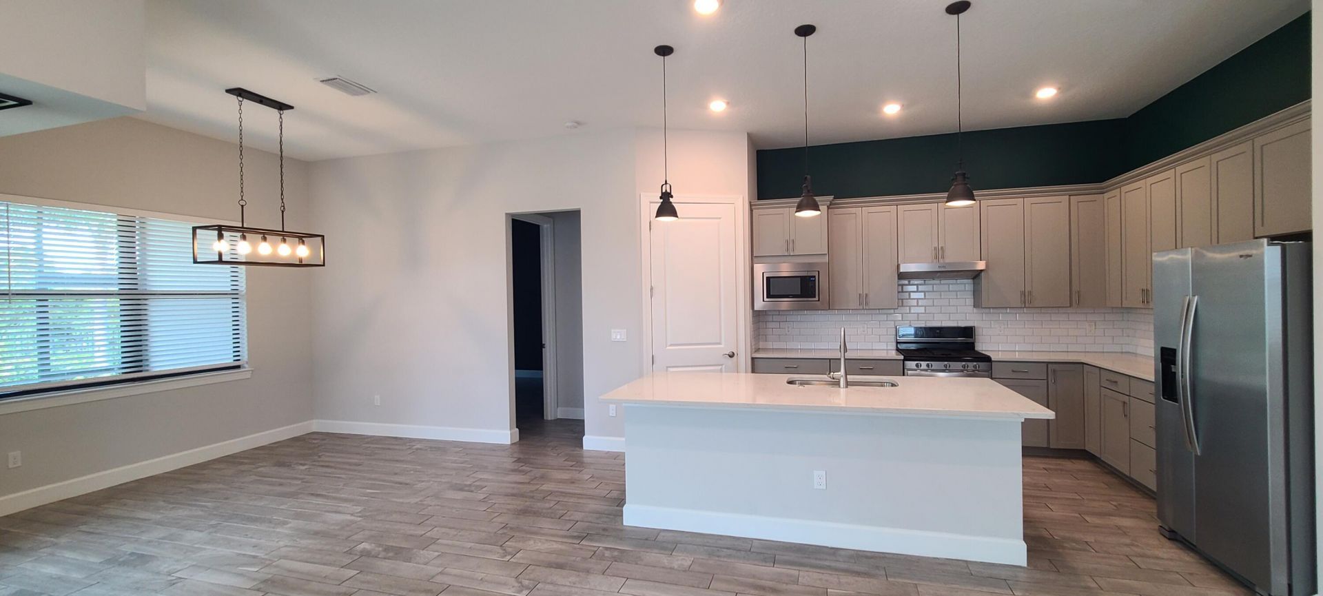 537 SE Crathes Street, Port Saint Lucie, FL 34984 Photo