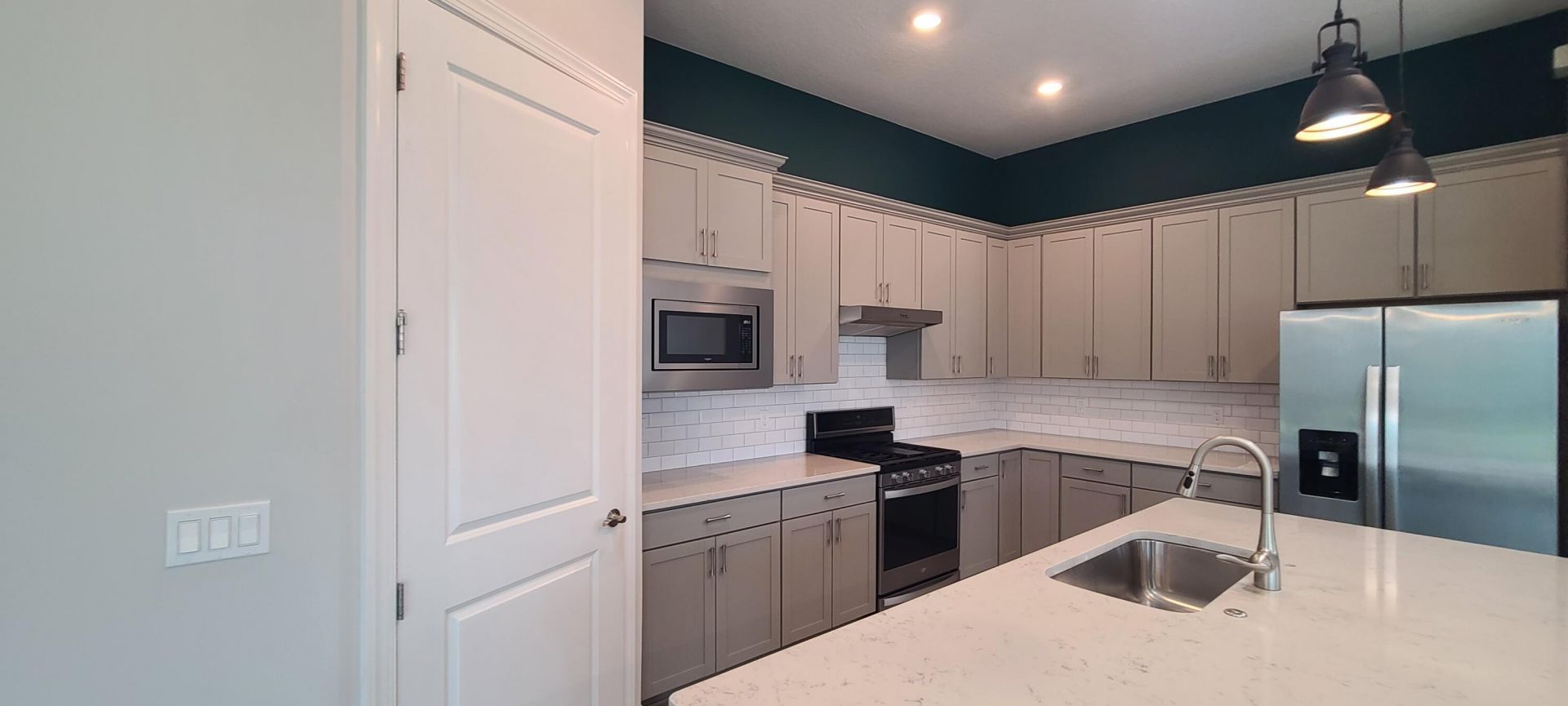 537 SE Crathes Street, Port Saint Lucie, FL 34984 Photo