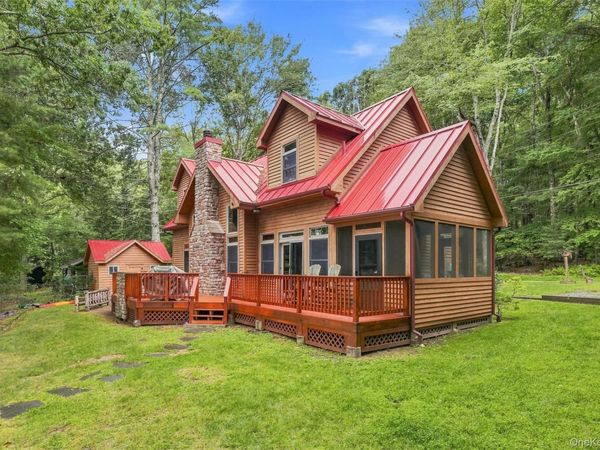 38 Devenoge Drive , Highland Lake, NY 12743