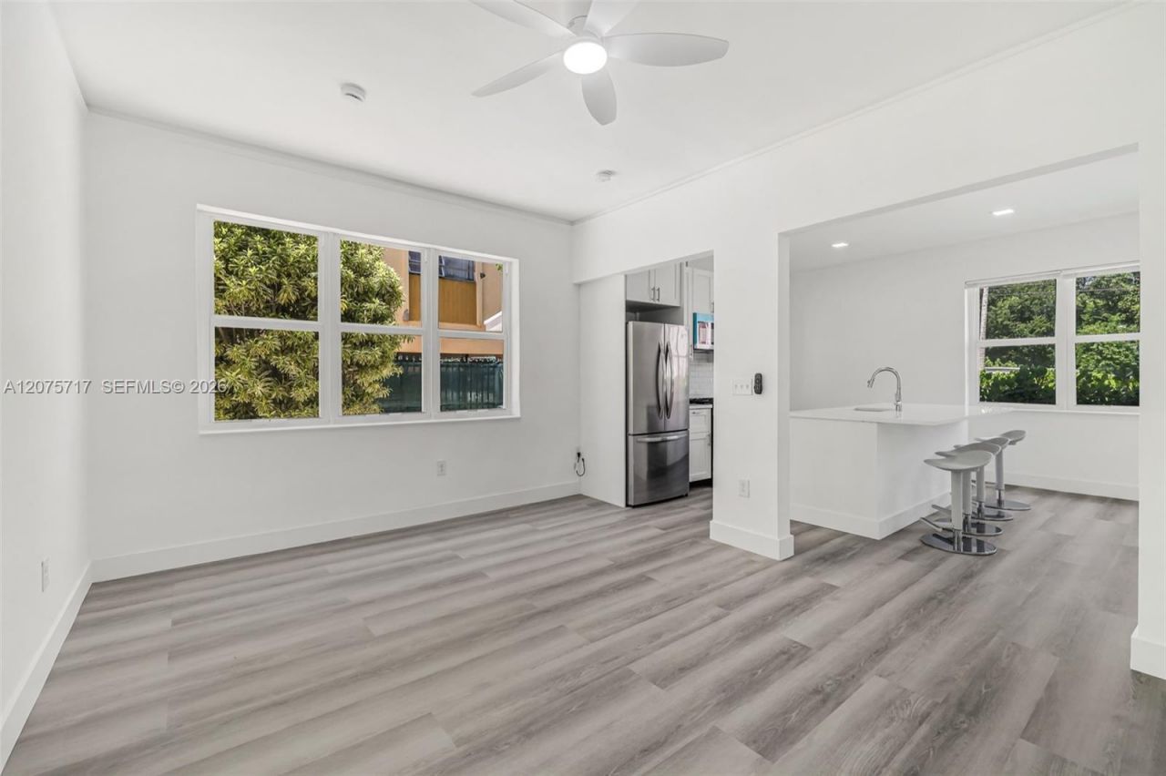 340 NE 125th St, North Miami, FL 33161 Photo