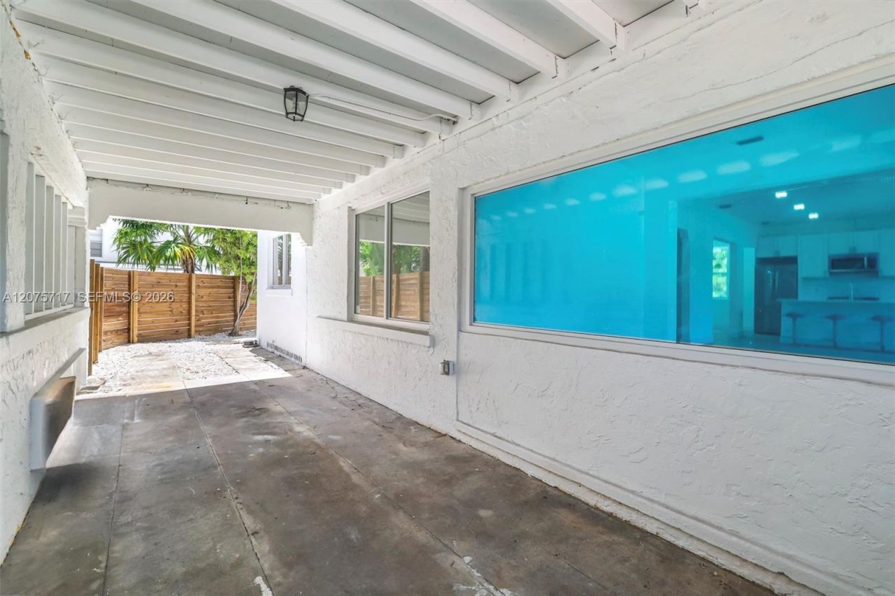 340 NE 125th St, North Miami, FL 33161 Photo