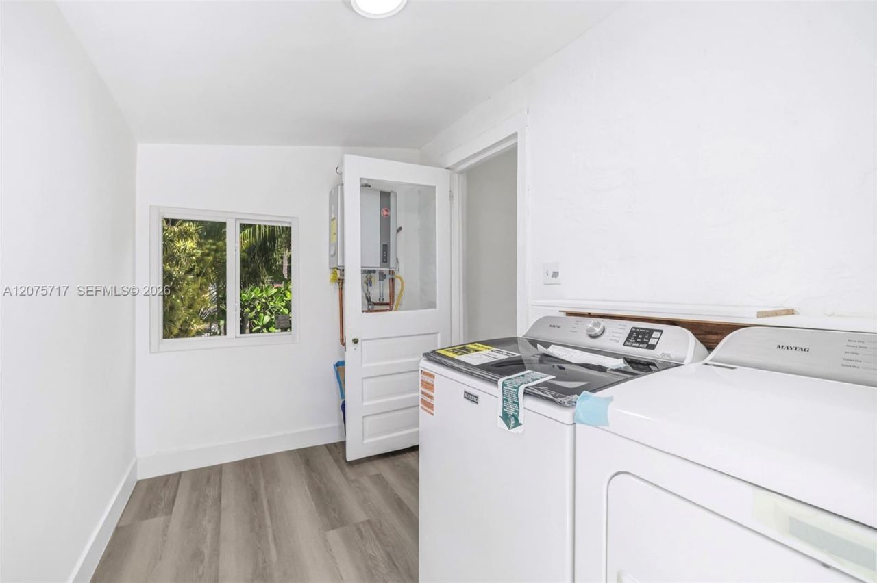 340 NE 125th St, North Miami, FL 33161 Photo