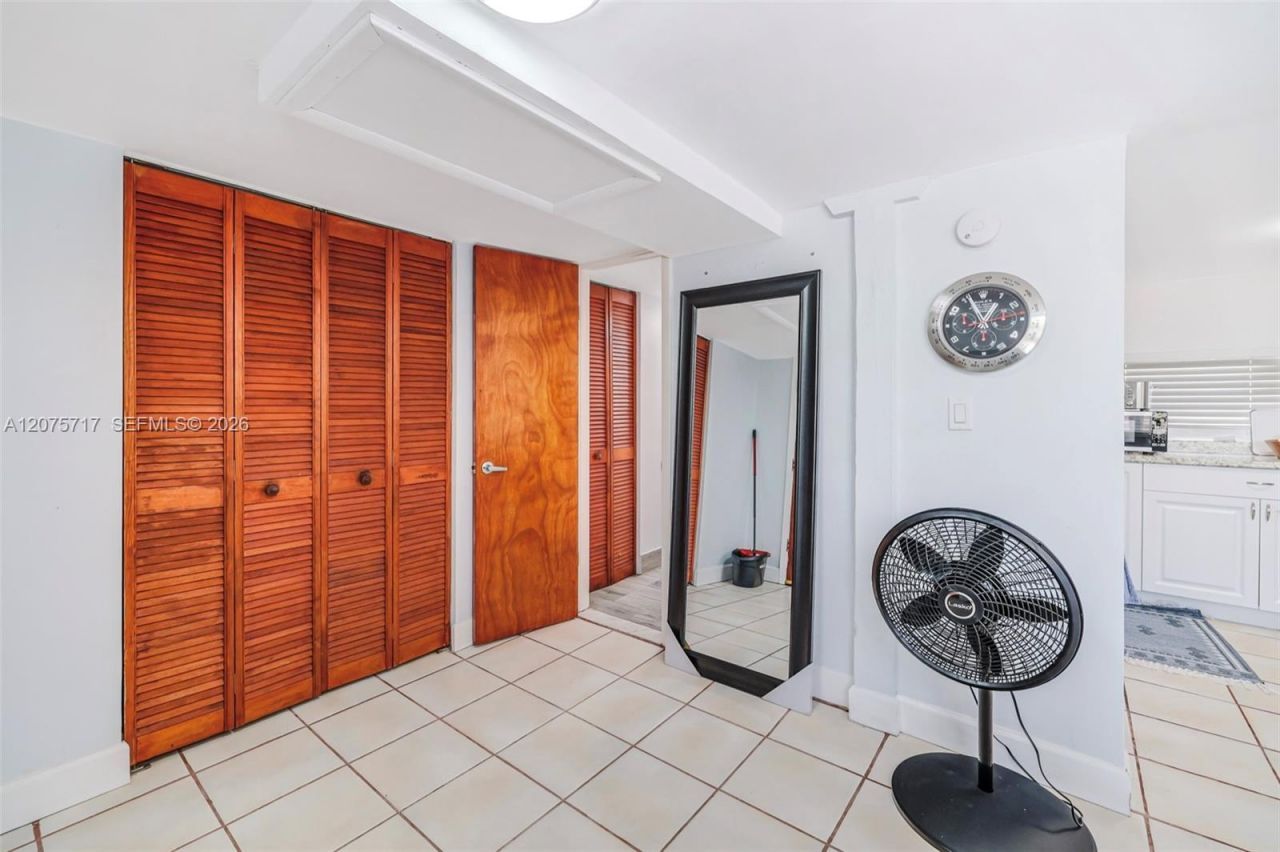 340 NE 125th St, North Miami, FL 33161 Photo