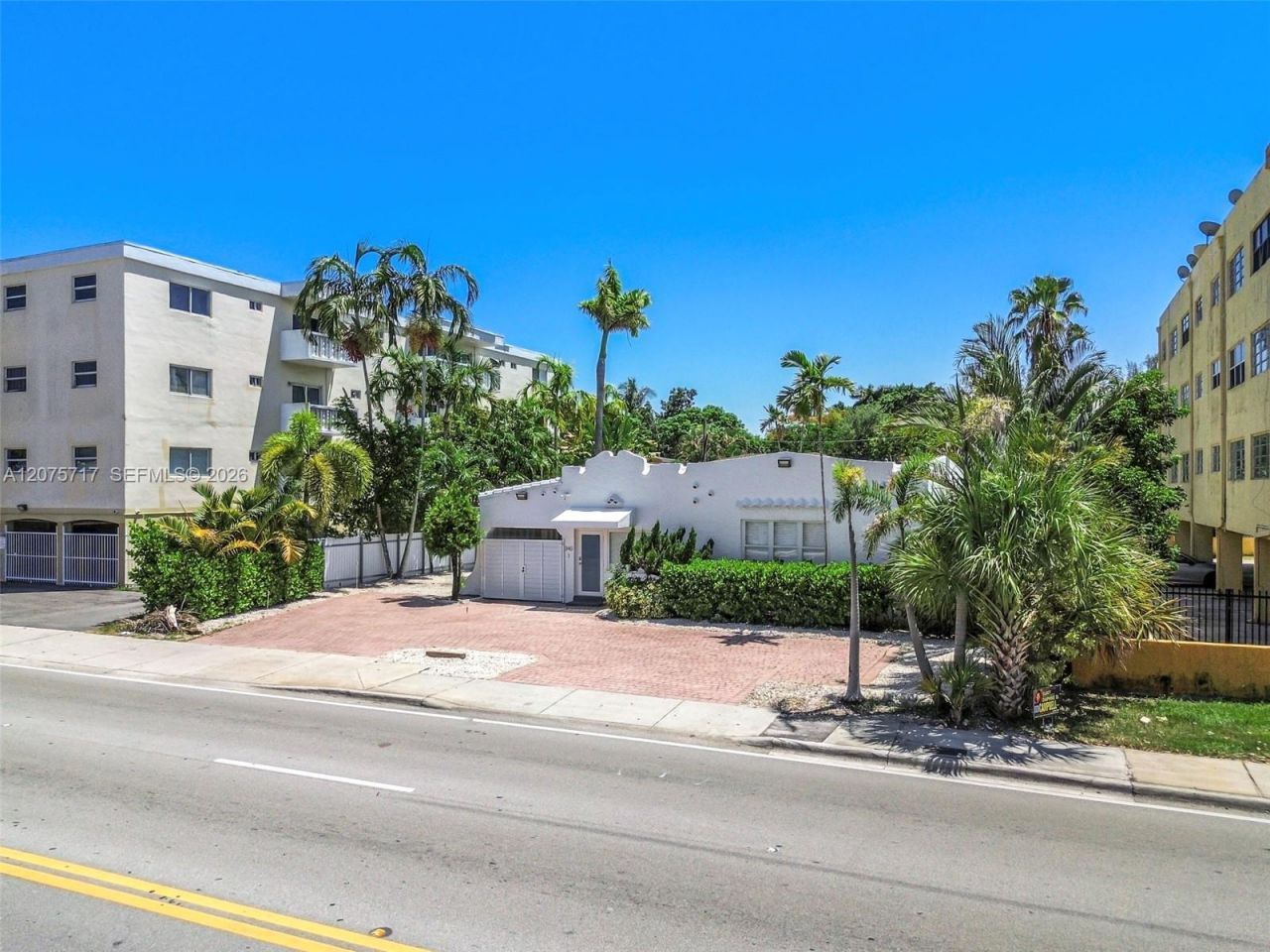 340 NE 125th St, North Miami, FL 33161 Photo