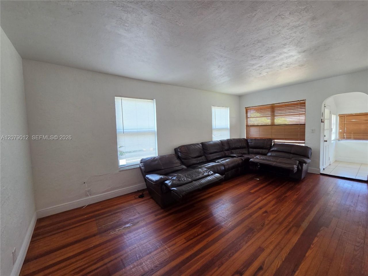708 NE 4th St , Unit 2, Hallandale Beach, FL 33009 Photo