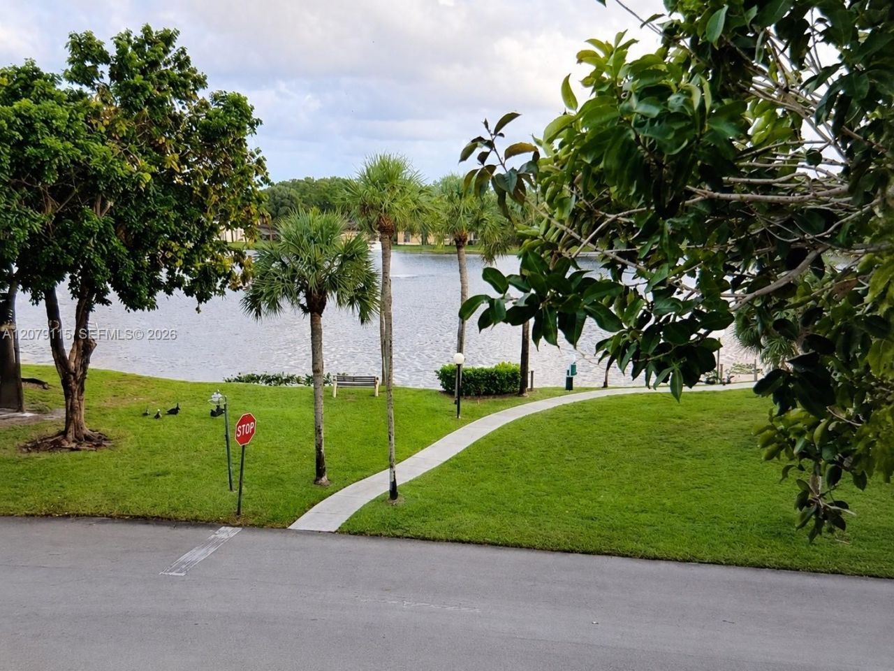 112 Fox Rd, Unit 2-50, Hollywood, FL 33024 Photo