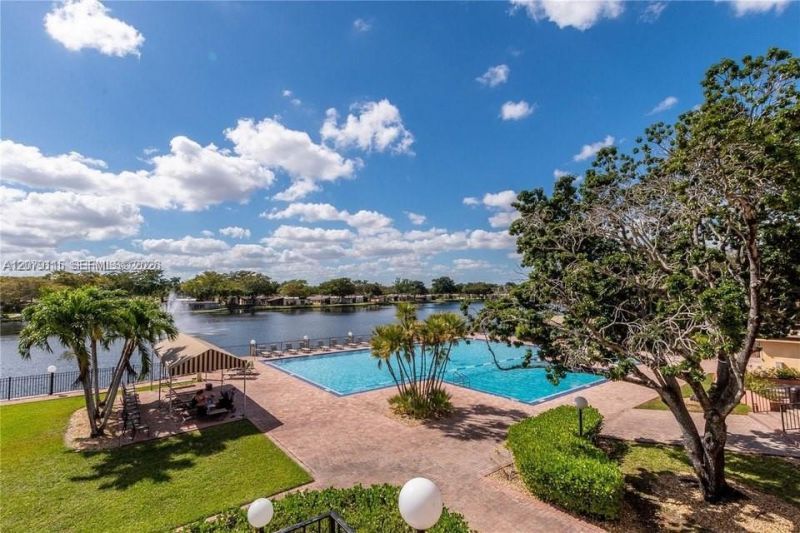 112 Fox Rd, Unit 2-50, Hollywood, FL 33024 Photo