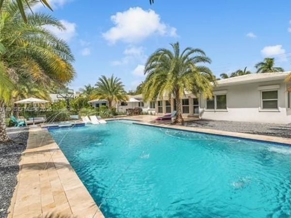 400 NE 2nd St , Unit 1, Pompano Beach, FL 33060