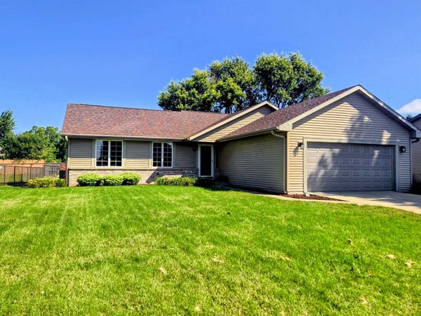 1604 Evergreen Drive, Janesville, WI 53546