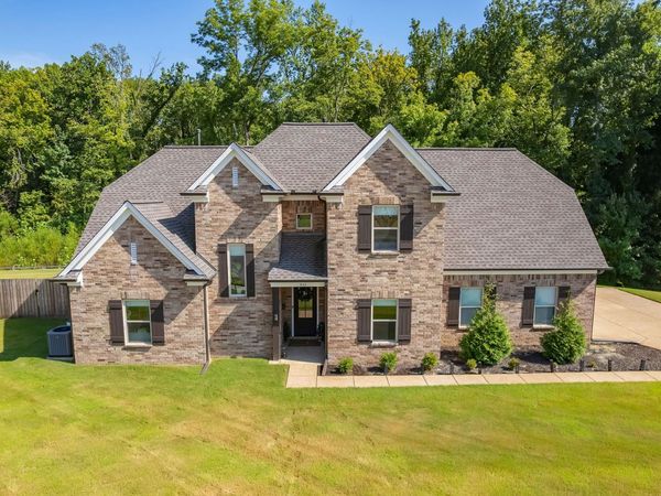 433 S CHINKAPIN DR, Atoka, TN 38004