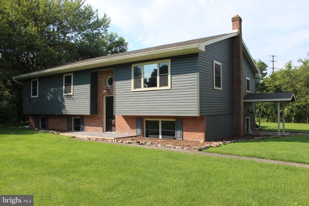 7720 STATE ROUTE 44 , WATSONTOWN, PA 17777