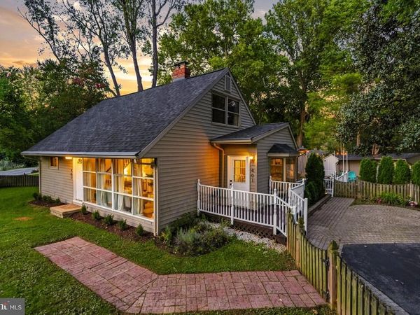401 CEDAR LANE, ROCKVILLE, MD 20851