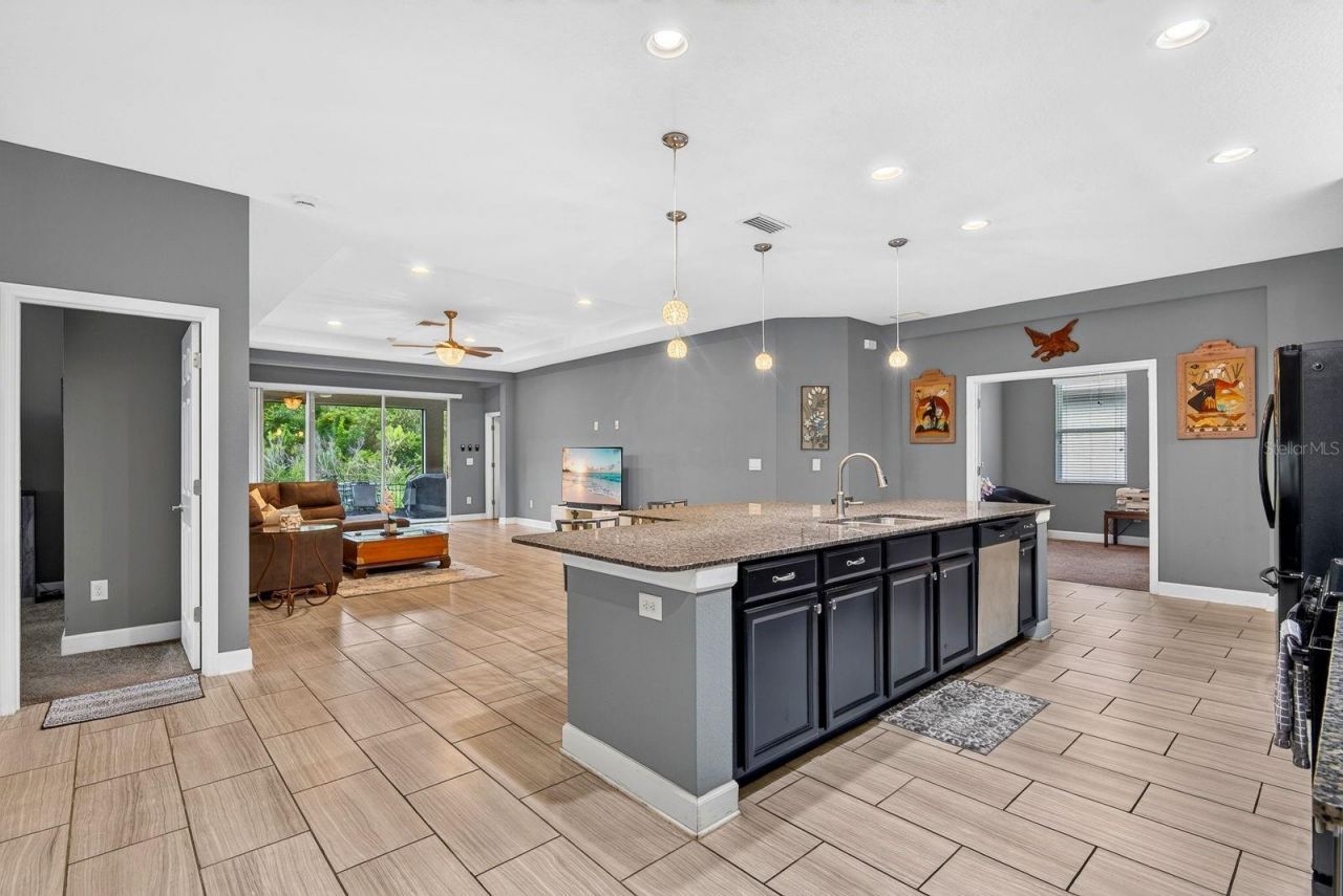 792 Rosemary Circle, Bradenton, FL 34212 Photo