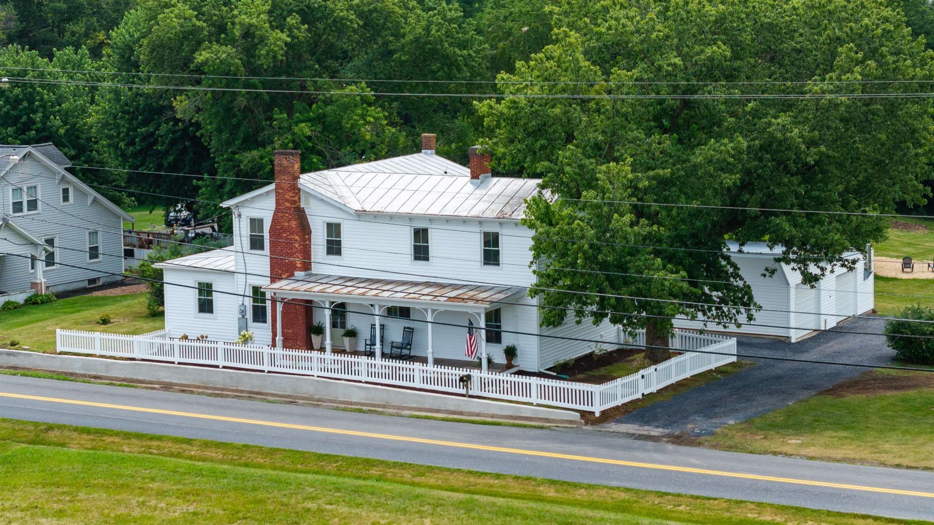 208 ORCHARD DR primary photo