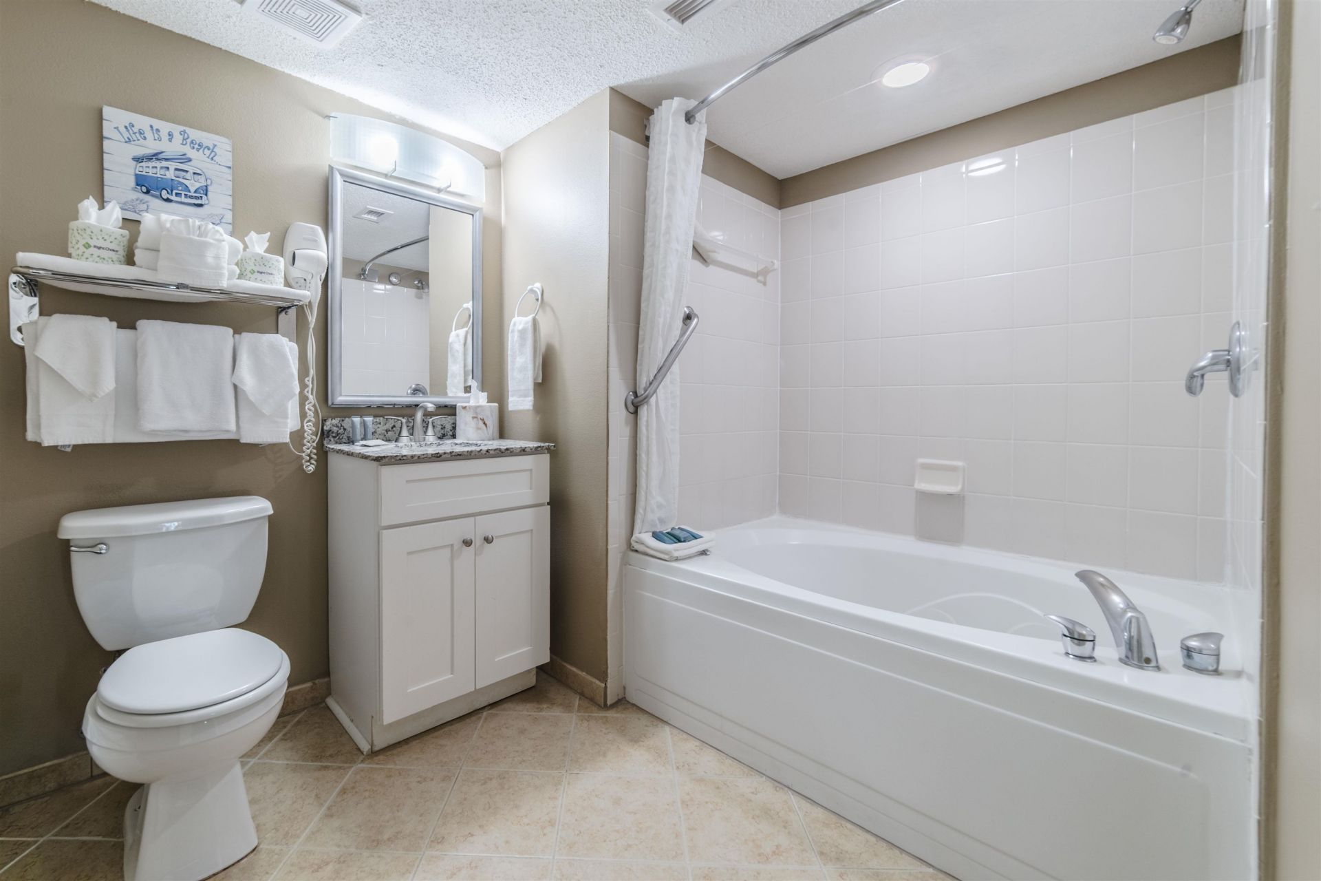 300 N Ocean Blvd. Photo 13