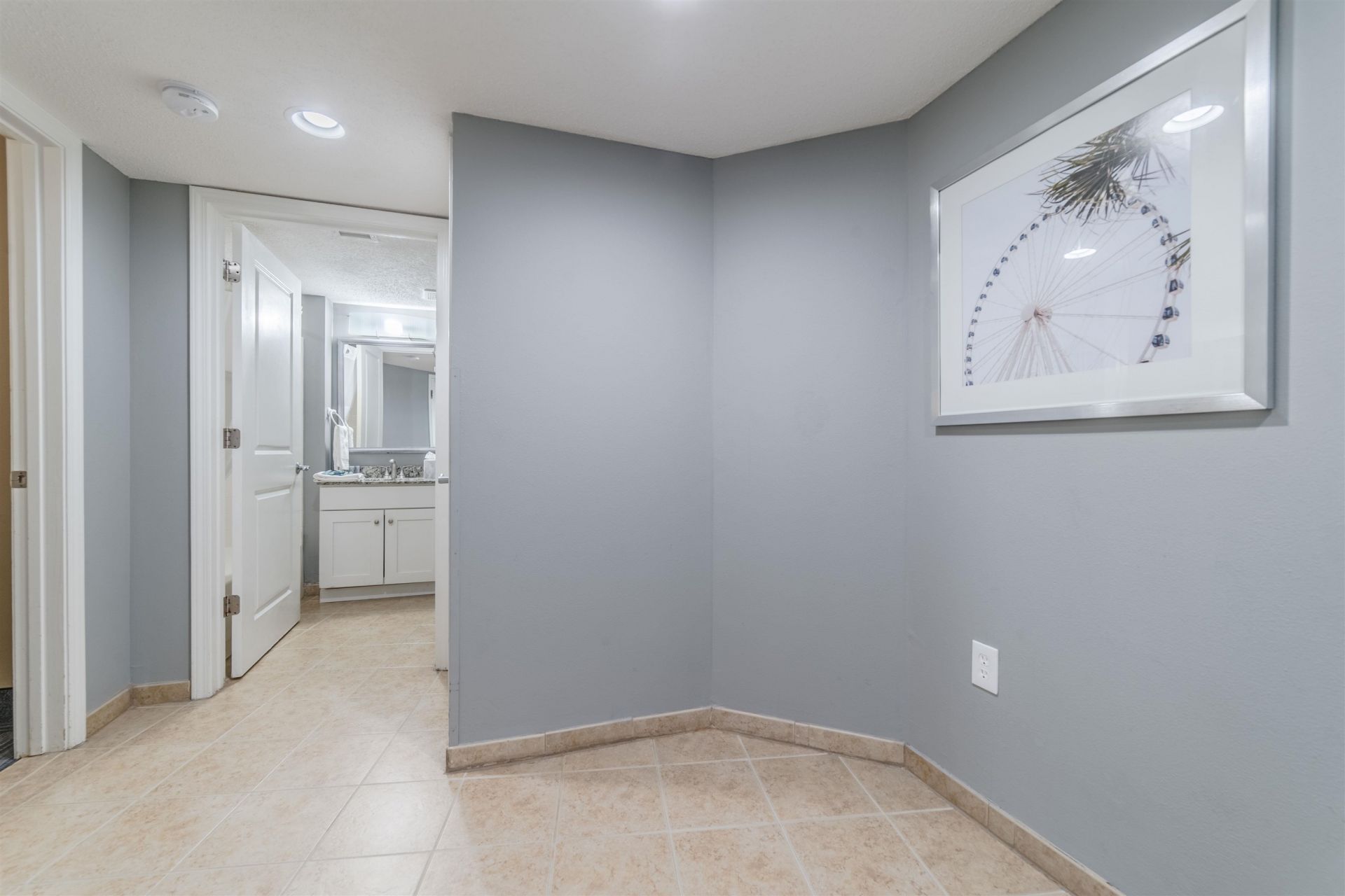 300 N Ocean Blvd. Photo 22