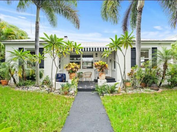 219 31st Street, West Palm Beach, FL 33407