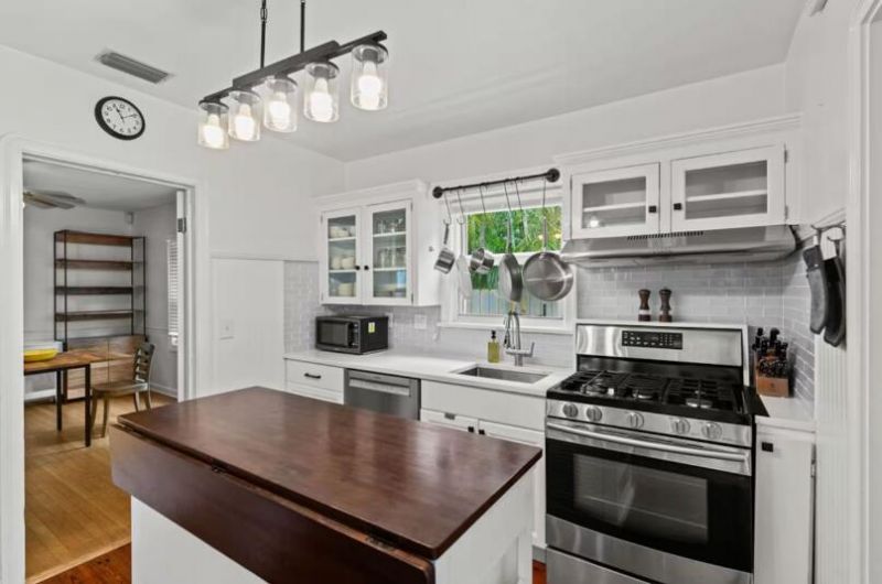 219 31st Street, West Palm Beach, FL 33407 Photo