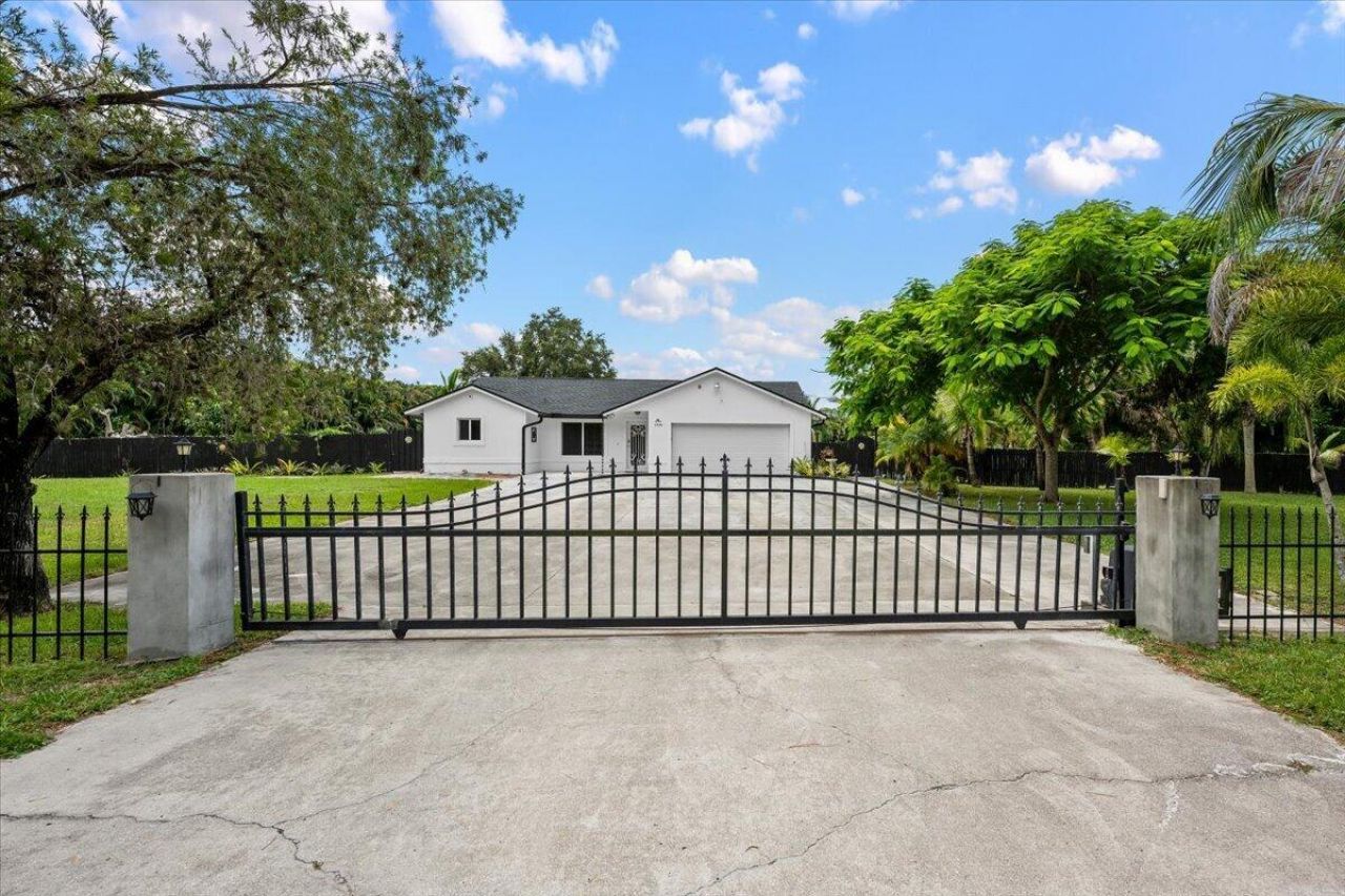 17120 42nd Road N, The Acreage, FL 33470 Photo