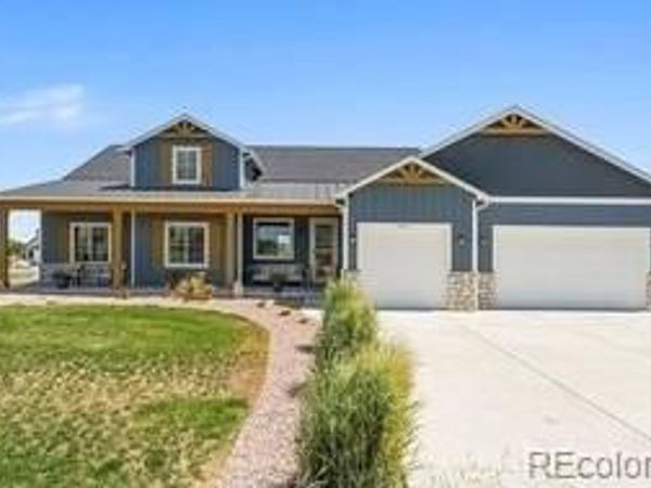 9251 Meadow Farms Drive , Milliken, CO 80543