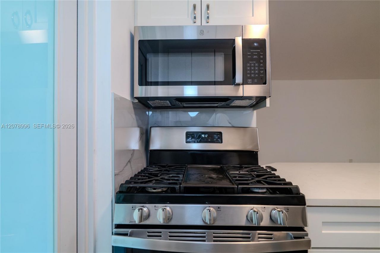 921 Jefferson Ave, Unit 3C, Miami Beach, FL 33139 Photo