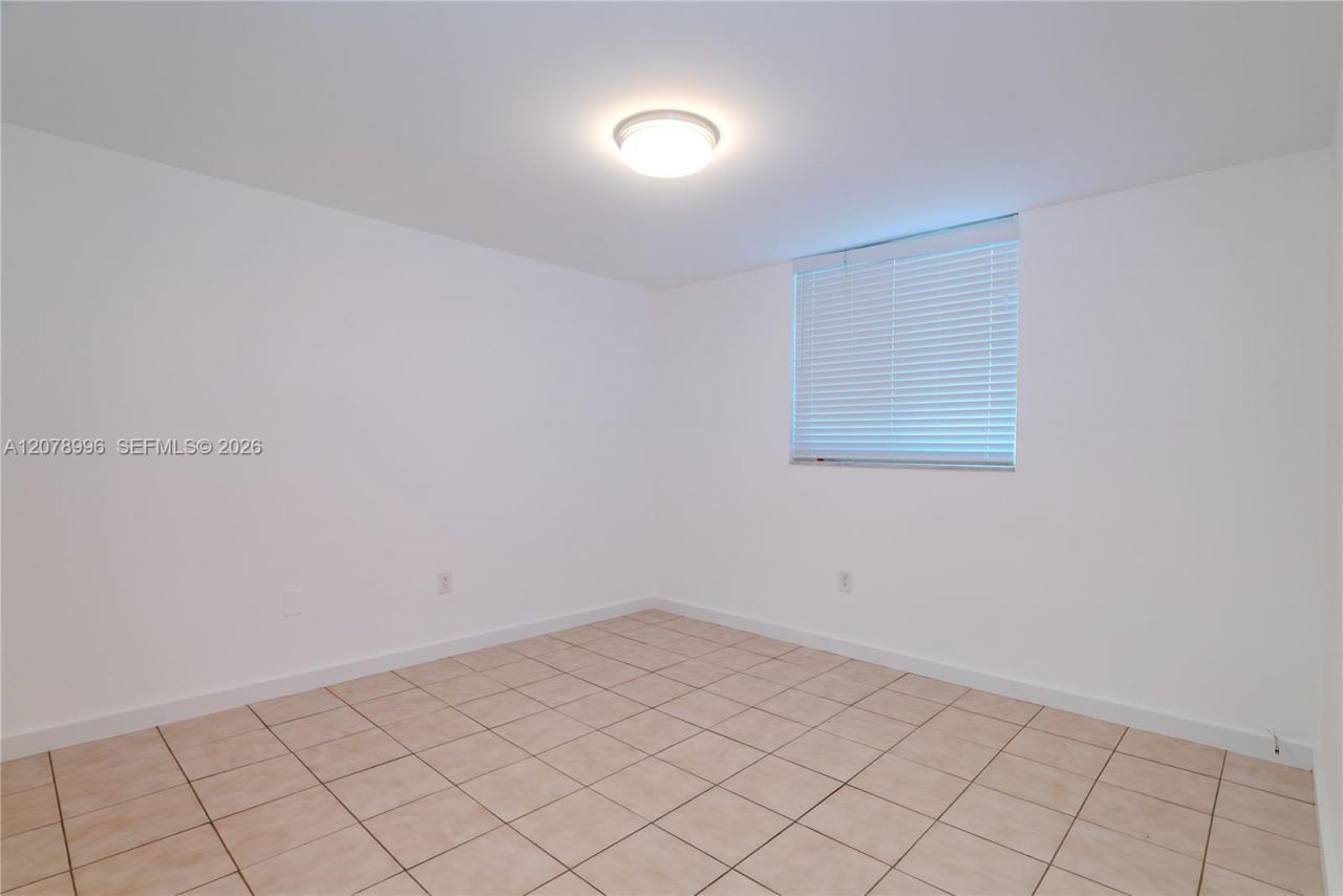 921 Jefferson Ave, Unit 3C, Miami Beach, FL 33139 Photo