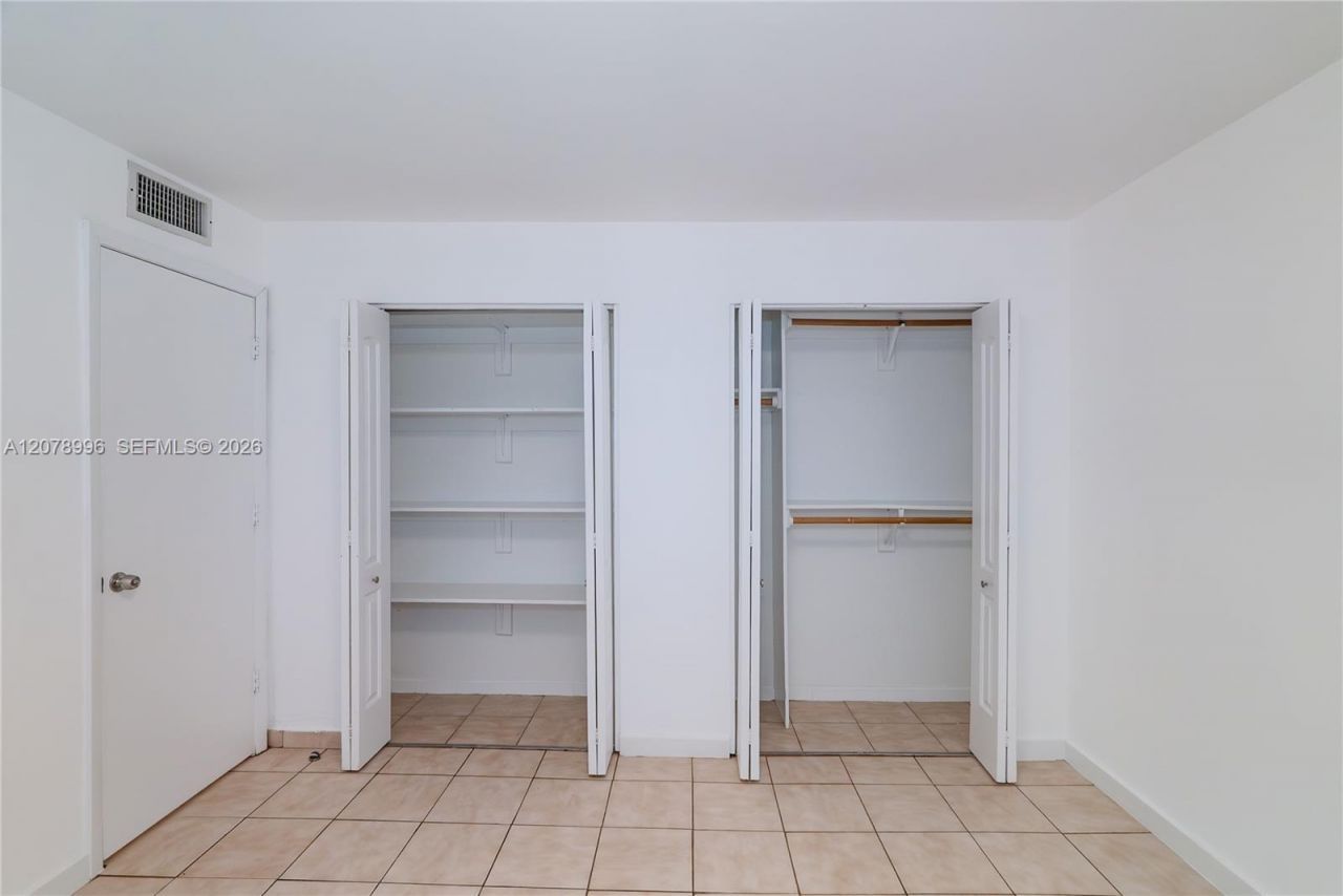 921 Jefferson Ave, Unit 3C, Miami Beach, FL 33139 Photo