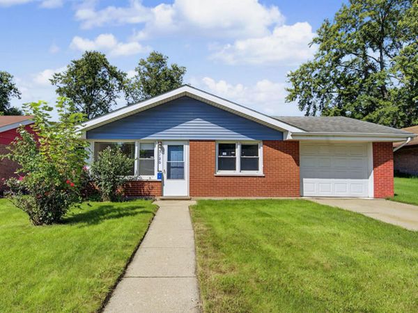 3120 Florence Avenue , Steger, IL 60475