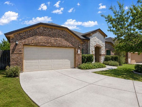 108 WINDSOR DR, Boerne, TX 78006