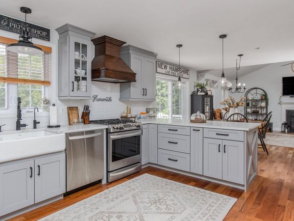 42 Dupaw Gould Road, Brookline, NH 03033