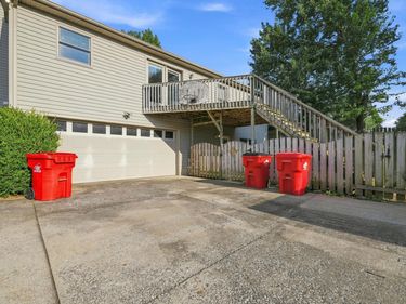 105 Weslyn Way, Nicholasville, KY 40356